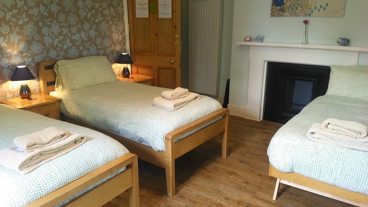 Trimnells House Bed and Breakfast Chippenham  Esterno foto